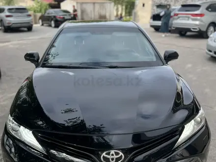 Toyota Camry 2018 годаүшін13 800 000 тг. в Шымкент – фото 6