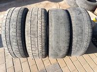 Шины 215/60 R16 — "Bridgestone Blizzak Revo GZ" (Япония), летние.for35 000 тг. в Астана