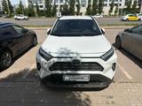 Toyota RAV4 Luxe+ 2022 года за 17 000 000 тг. в Астана