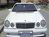 Mercedes-Benz E 420 1997 годаfor3 800 000 тг. в Тараз – фото 3