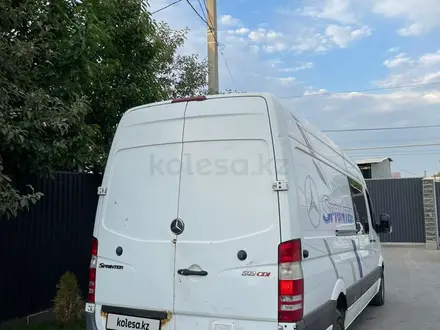 Mercedes-Benz Sprinter 2011 года за 10 500 000 тг. в Алматы – фото 5
