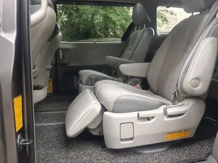 Toyota Sienna 2013 года за 12 500 000 тг. в Алматы – фото 13