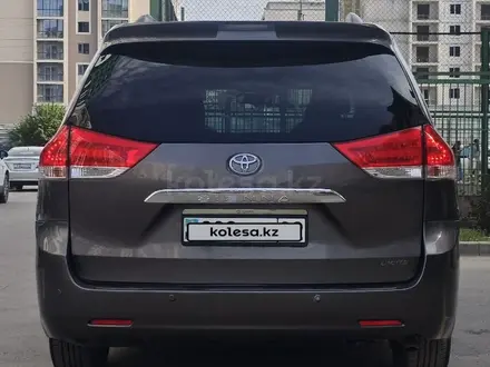 Toyota Sienna 2013 года за 12 500 000 тг. в Алматы – фото 6