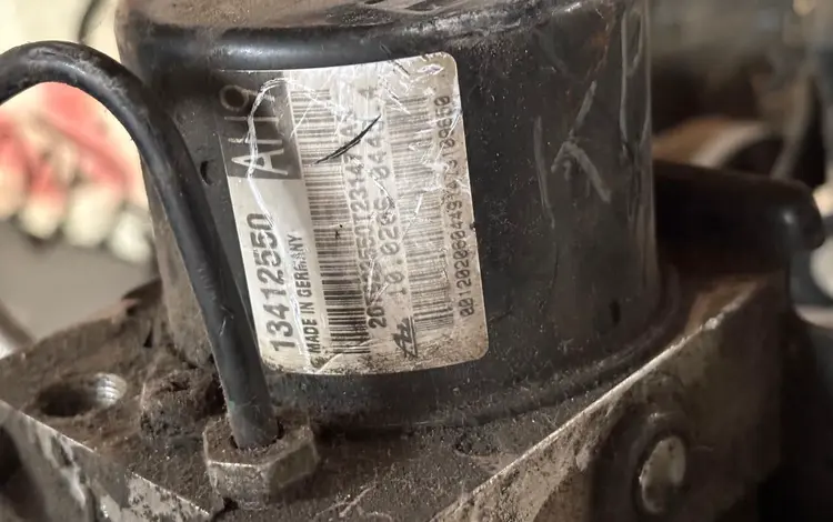 Блок АБС на Круз 1.8 за 50 000 тг. в Алматы