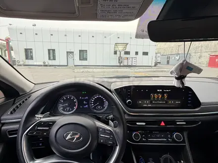 Hyundai Sonata 2021 года за 9 100 000 тг. в Алматы – фото 5