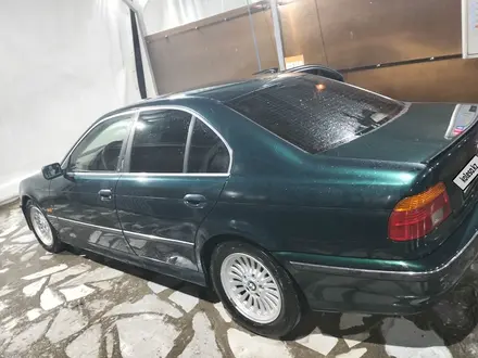 BMW 528 1998 года за 3 300 000 тг. в Алматы – фото 15