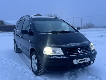 Volkswagen Sharan 2002 года за 3 200 000 тг. в Актобе – фото 4