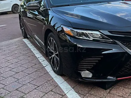 Toyota Camry 2019 года за 12 500 000 тг. в Алматы – фото 5