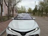 Toyota Camry 2020 года за 14 500 000 тг. в Жезказган