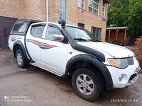 Mitsubishi L200 2008 годаүшін4 500 000 тг. в Астана