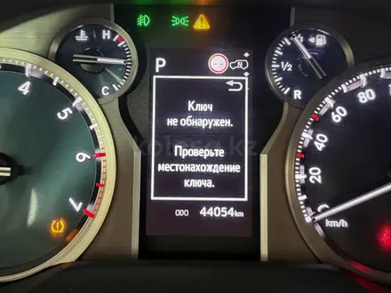 Toyota Land Cruiser Prado Luxe 2022 года за 35 490 000 тг. в Астана – фото 15