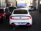 Hyundai Sonata 2022 года за 13 900 000 тг. в Алматы – фото 3