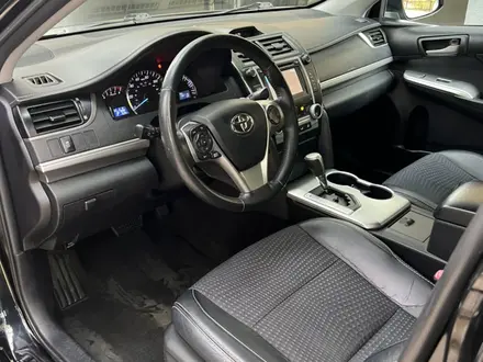 Toyota Camry 2013 года за 5 000 000 тг. в Актобе – фото 10