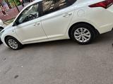 Hyundai Accent 2018 года за 5 800 000 тг. в Алматы – фото 2