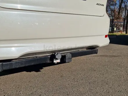Toyota Estima 2010 года за 7 500 000 тг. в Алматы – фото 8