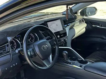 Toyota Camry 2023 года за 14 350 000 тг. в Астана – фото 8