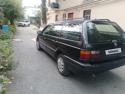 Volkswagen Passat 1991 года за 1 500 000 тг. в Шымкент – фото 2