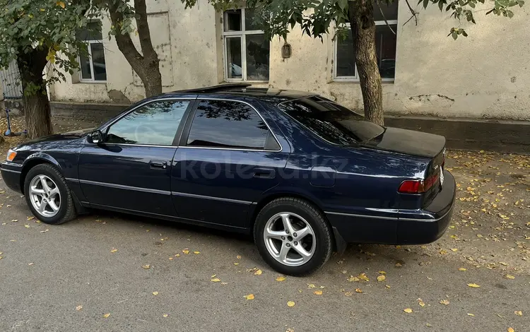 Toyota Camry 1999 годаүшін4 100 000 тг. в Шымкент