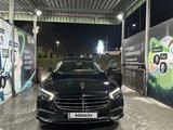 Mercedes-Benz E 200 2023 года за 21 000 000 тг. в Алматы – фото 4