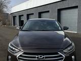 Hyundai Elantra 2018 года за 8 900 000 тг. в Уральск