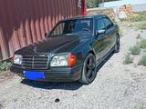 Mercedes-Benz E 230 1990 годаfor2 200 000 тг. в Жаркент