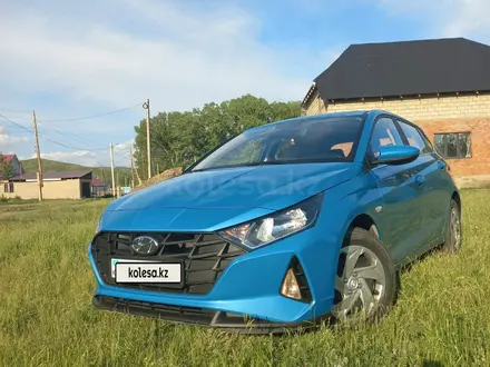 Hyundai i20 2023 года за 7 450 000 тг. в Усть-Каменогорск – фото 8