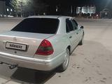 Mercedes-Benz C 180 1994 годаfor1 800 000 тг. в Тараз – фото 4