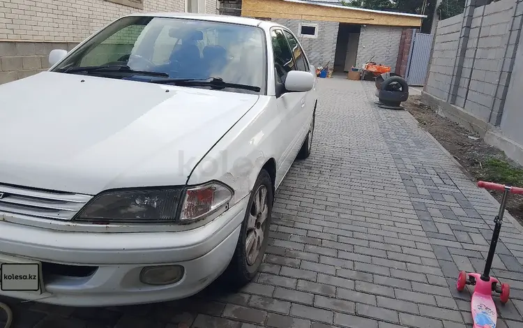 Toyota Carina 1997 годаfor1 500 000 тг. в Алматы