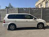 Honda Odyssey 2000 года за 3 900 000 тг. в Тараз – фото 2