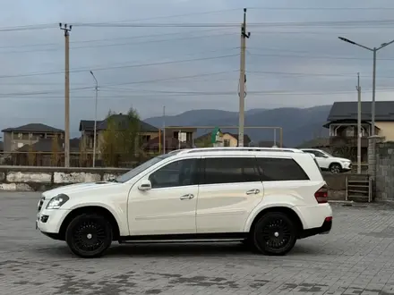 Mercedes-Benz GL 550 2008 года за 9 000 000 тг. в Алматы