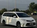 Toyota Sienna 2015 годаfor13 000 000 тг. в Уральск