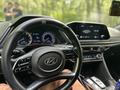 Hyundai Sonata 2020 года за 8 000 000 тг. в Петропавловск – фото 13