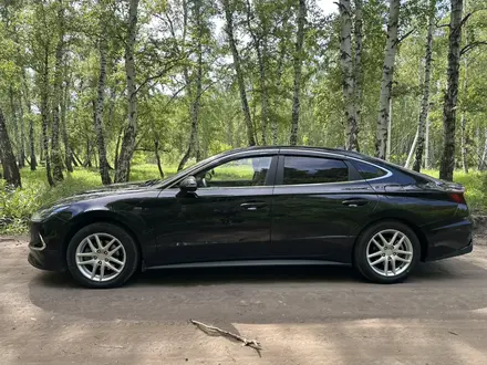Hyundai Sonata 2020 года за 8 000 000 тг. в Петропавловск – фото 2
