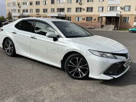 Toyota Camry 2018 года за 13 500 000 тг. в Алматы – фото 5