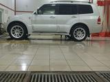 Mitsubishi Pajero 2006 годаүшін10 700 000 тг. в Уральск – фото 3