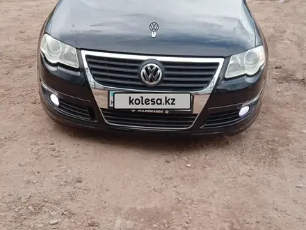 Volkswagen Passat 2005 года за 3 500 000 тг. в Астана