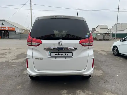 Honda Freed 2016 года за 8 800 000 тг. в Атырау – фото 4