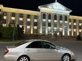Toyota Camry 2002 года за 5 200 000 тг. в Тараз – фото 4