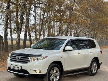 Toyota Highlander 2012 года за 15 000 000 тг. в Алматы