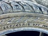 Шипованные шины Yokohama 245/40/18 каждая за 39 990 тг. в Астана