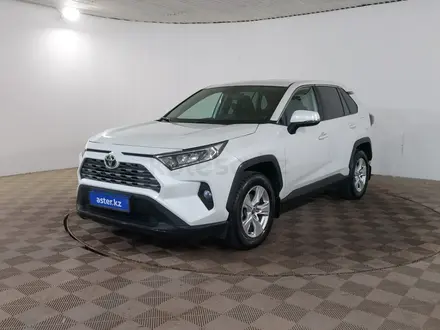 Toyota RAV4 2019 года за 12 990 000 тг. в Шымкент