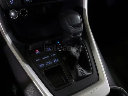 Toyota RAV4 2019 года за 12 990 000 тг. в Шымкент – фото 22