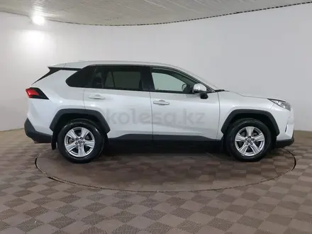 Toyota RAV4 2019 года за 12 990 000 тг. в Шымкент – фото 4