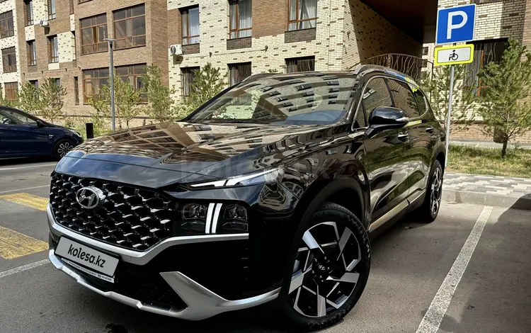 Hyundai Santa Fe 2023 года за 21 500 000 тг. в Астана