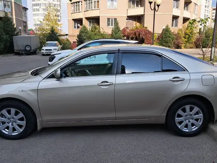 Toyota Camry 2007 года за 7 000 000 тг. в Алматы – фото 2