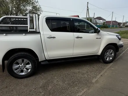 Toyota Hilux 2018 года за 15 000 000 тг. в Уральск – фото 3