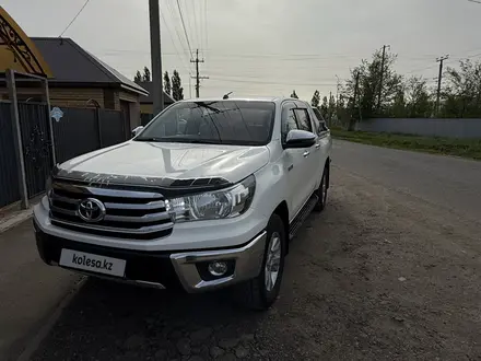 Toyota Hilux 2018 года за 15 000 000 тг. в Уральск – фото 4