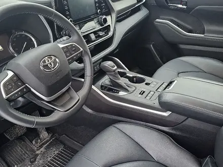 Toyota Highlander 2022 года за 20 500 000 тг. в Алматы – фото 9
