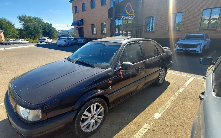 Volkswagen Passat 1991 года за 1 000 000 тг. в Уральск