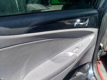 Hyundai Sonata 2010 годаүшін4 800 000 тг. в Алматы – фото 5